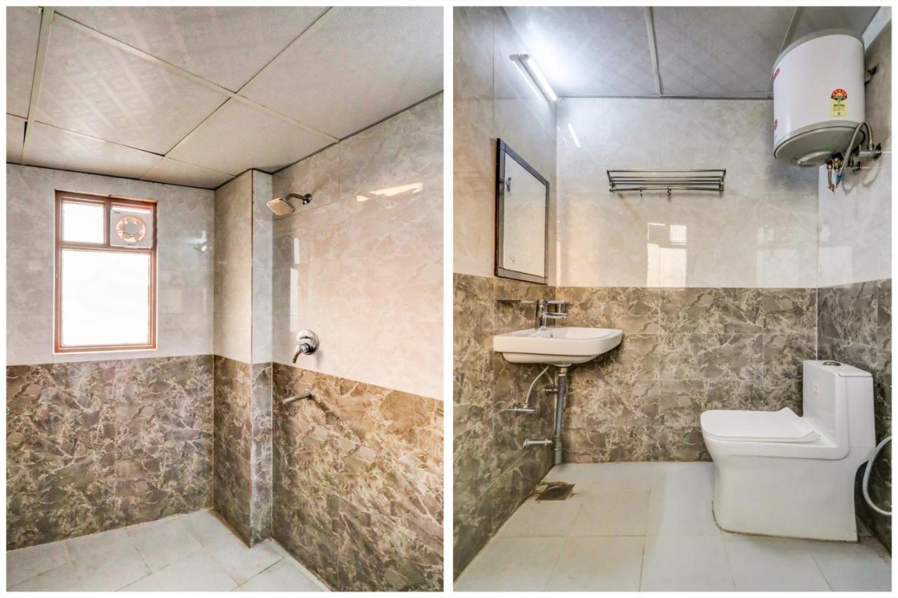 Oyo 71597 The Shivaay Residency Hotell Gurgaon Exteriör bild